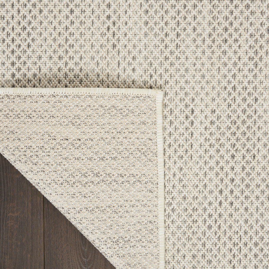 4' X 6' Ivory Geometric Power Loom Area Rug