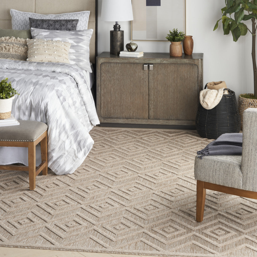 9' x 12' Beige Geometric Flatweave Area Rug