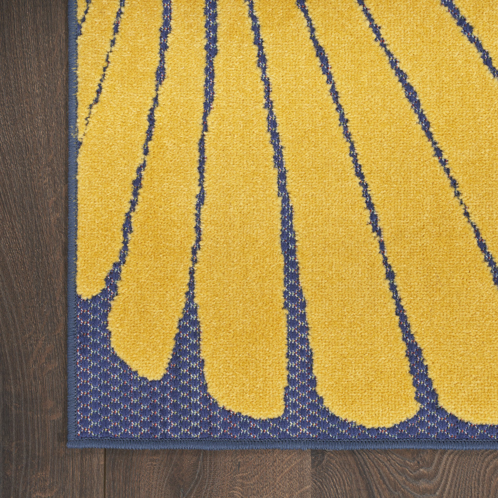 6' x 9' Blue and Orange Starfish Power Loom Area Rug