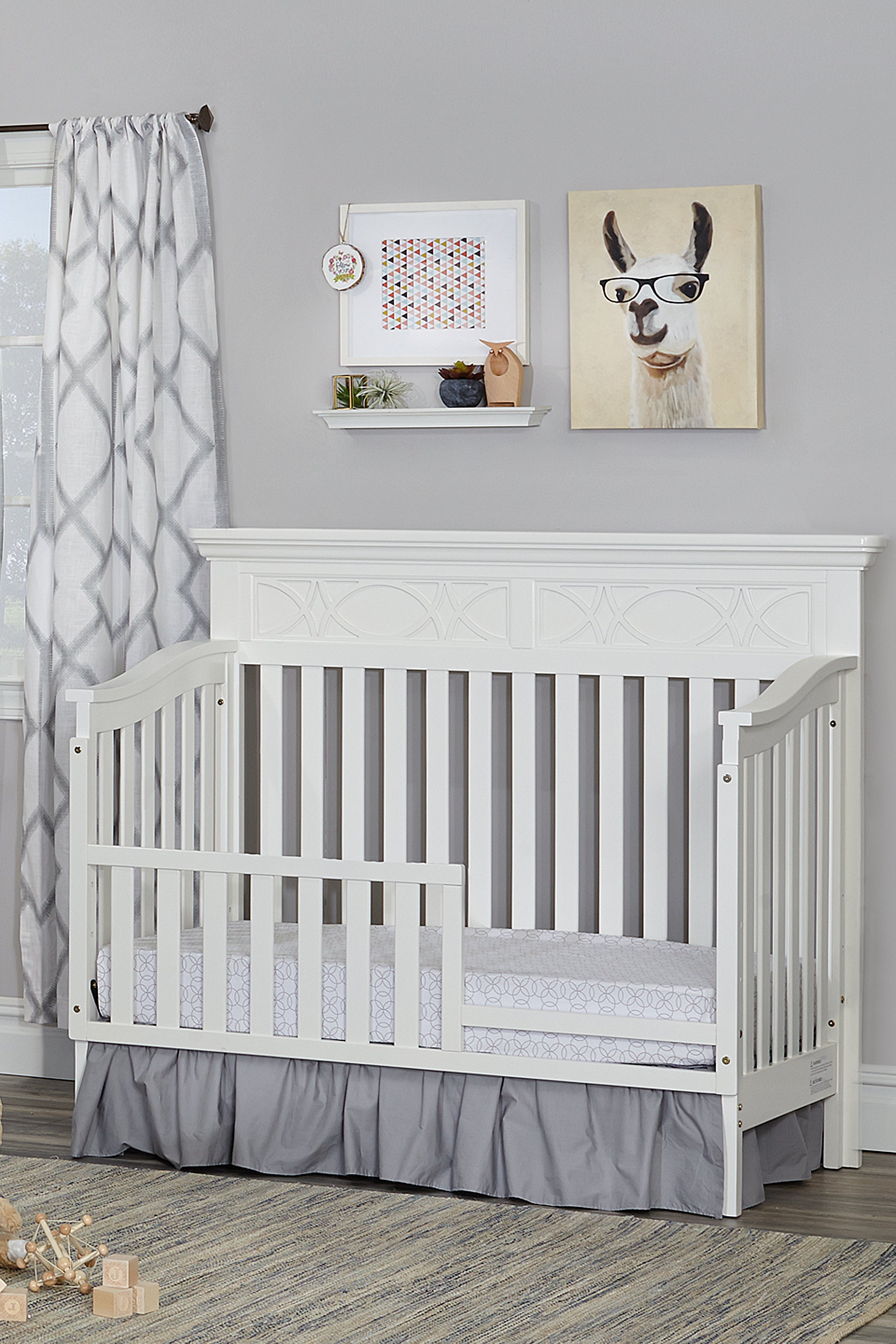 White Solid and Manufactured Wood Standard Four In One Convertible Crib