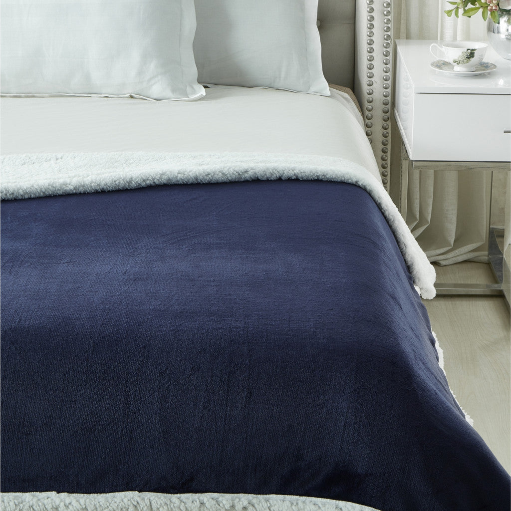 Navy Blue Knitted PolYester Solid Color Plush Queen Blanket