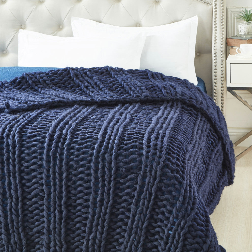 Navy Blue Knitted Polyester Solid Color Throw Blanket