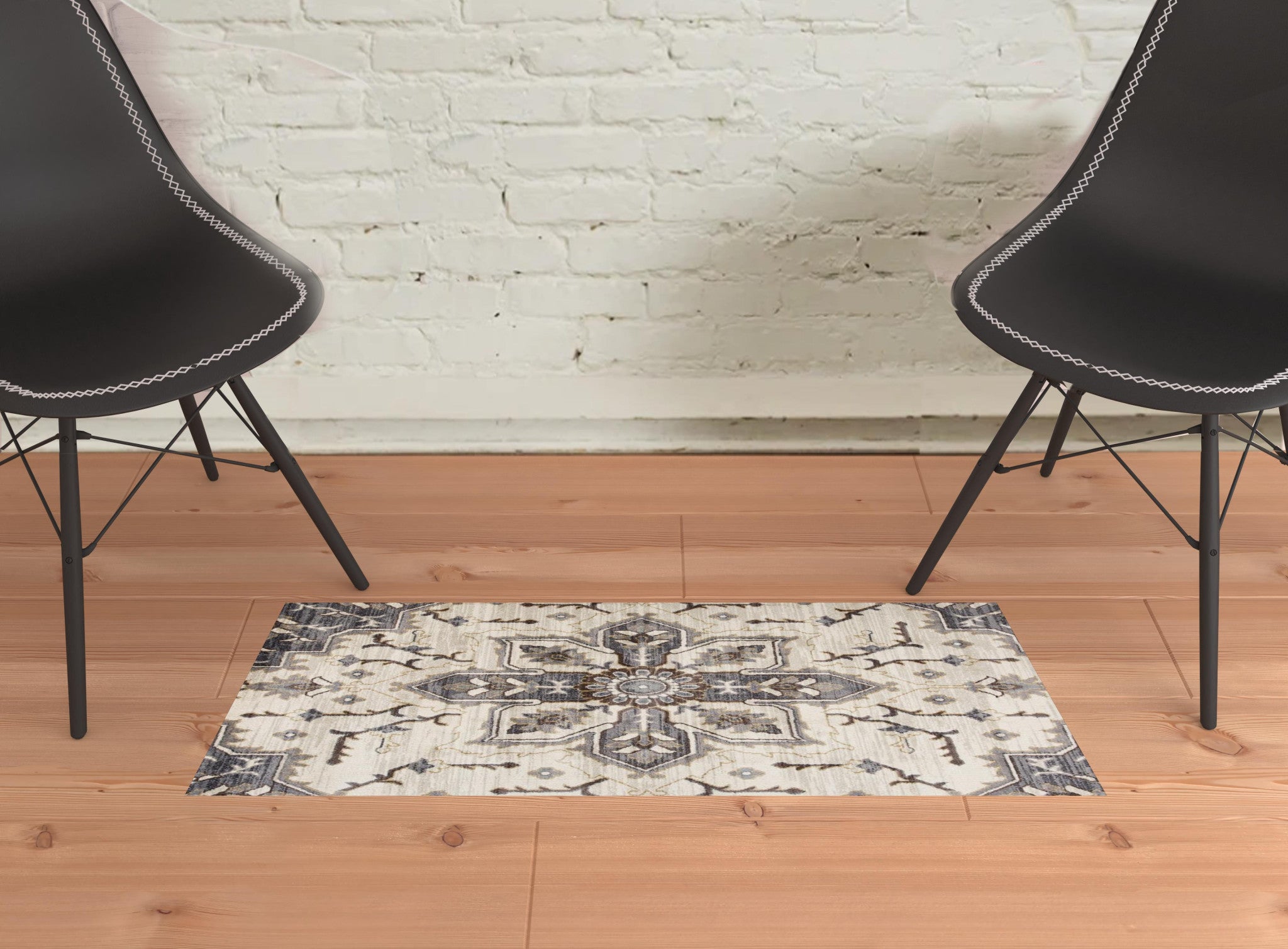 2' x 3' Ivory and Blue Medallion Power Loom Area Rug