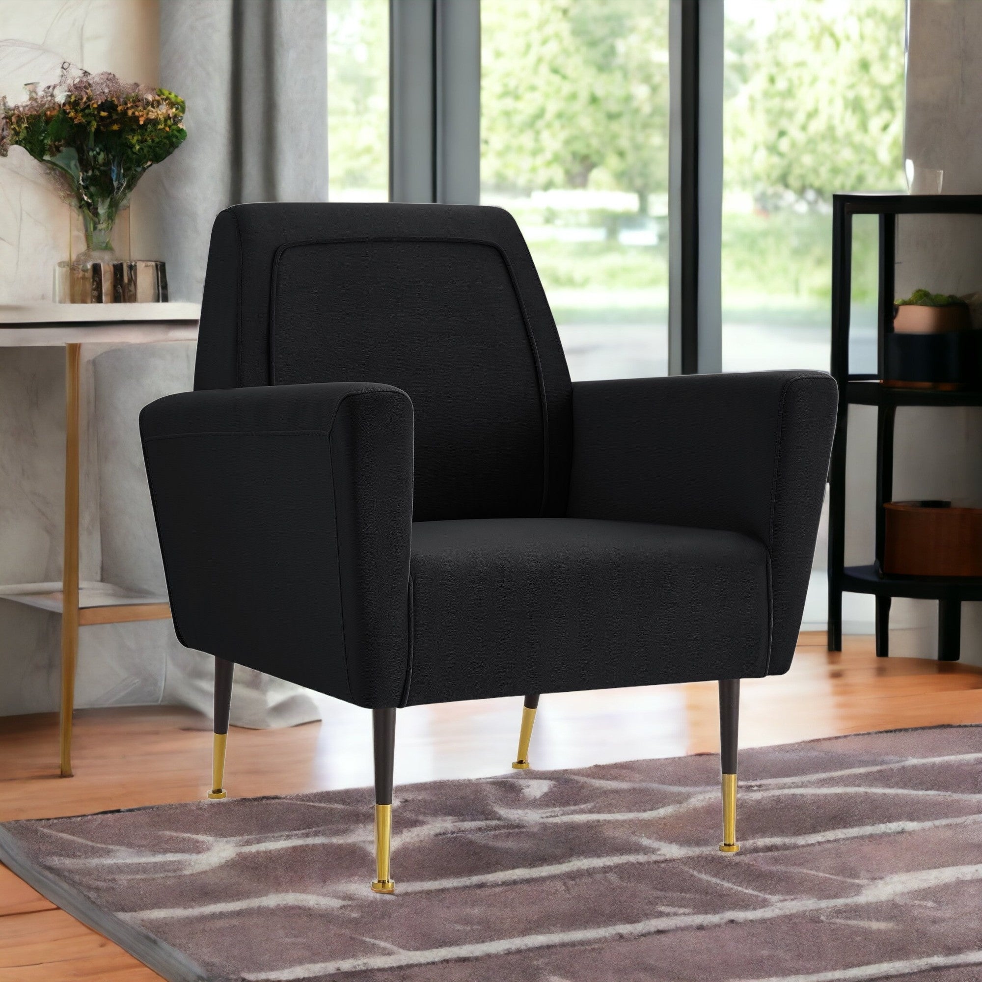 32" Black And Gold Velvet Arm Chair