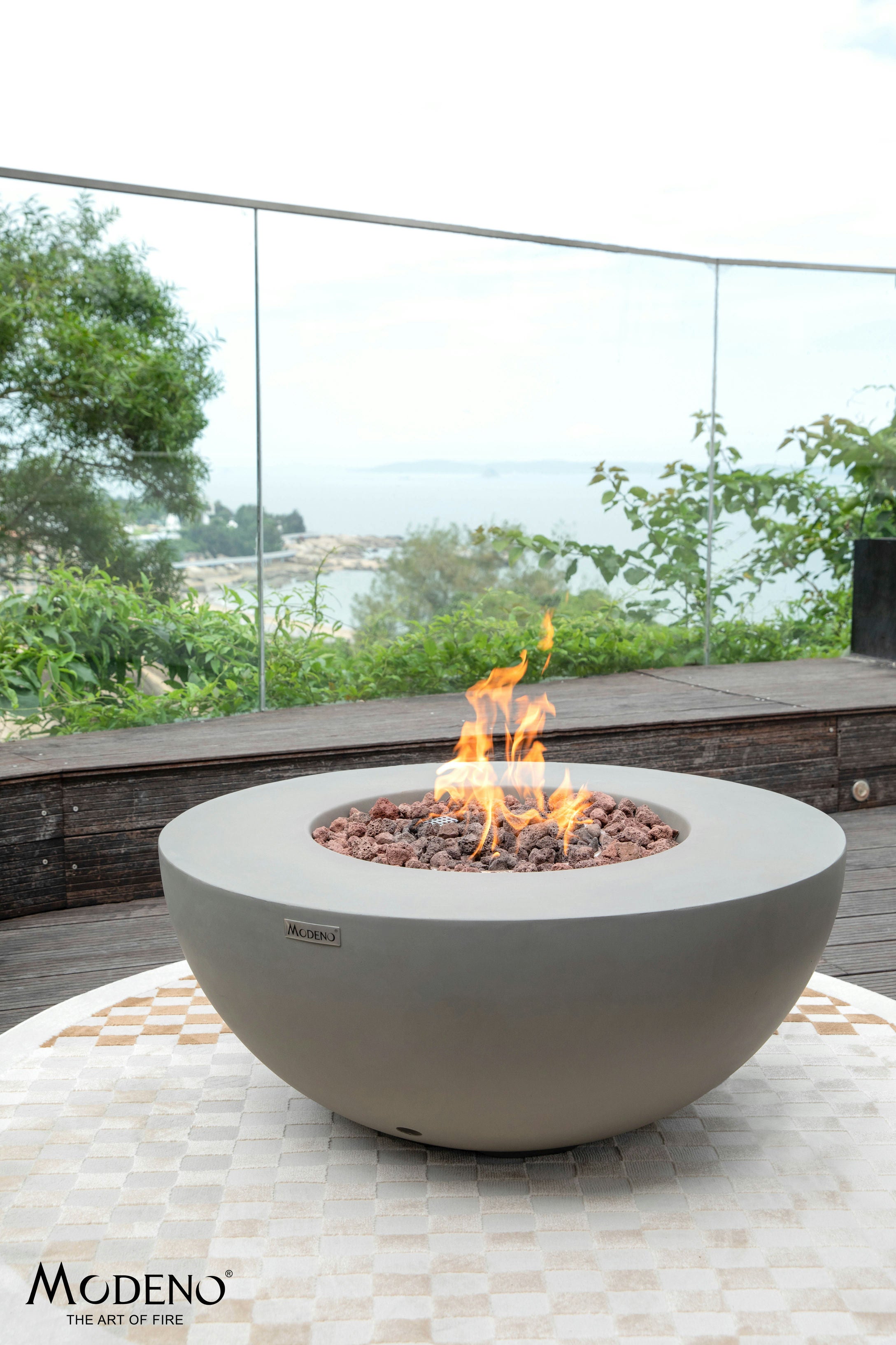 Roca Fire Table