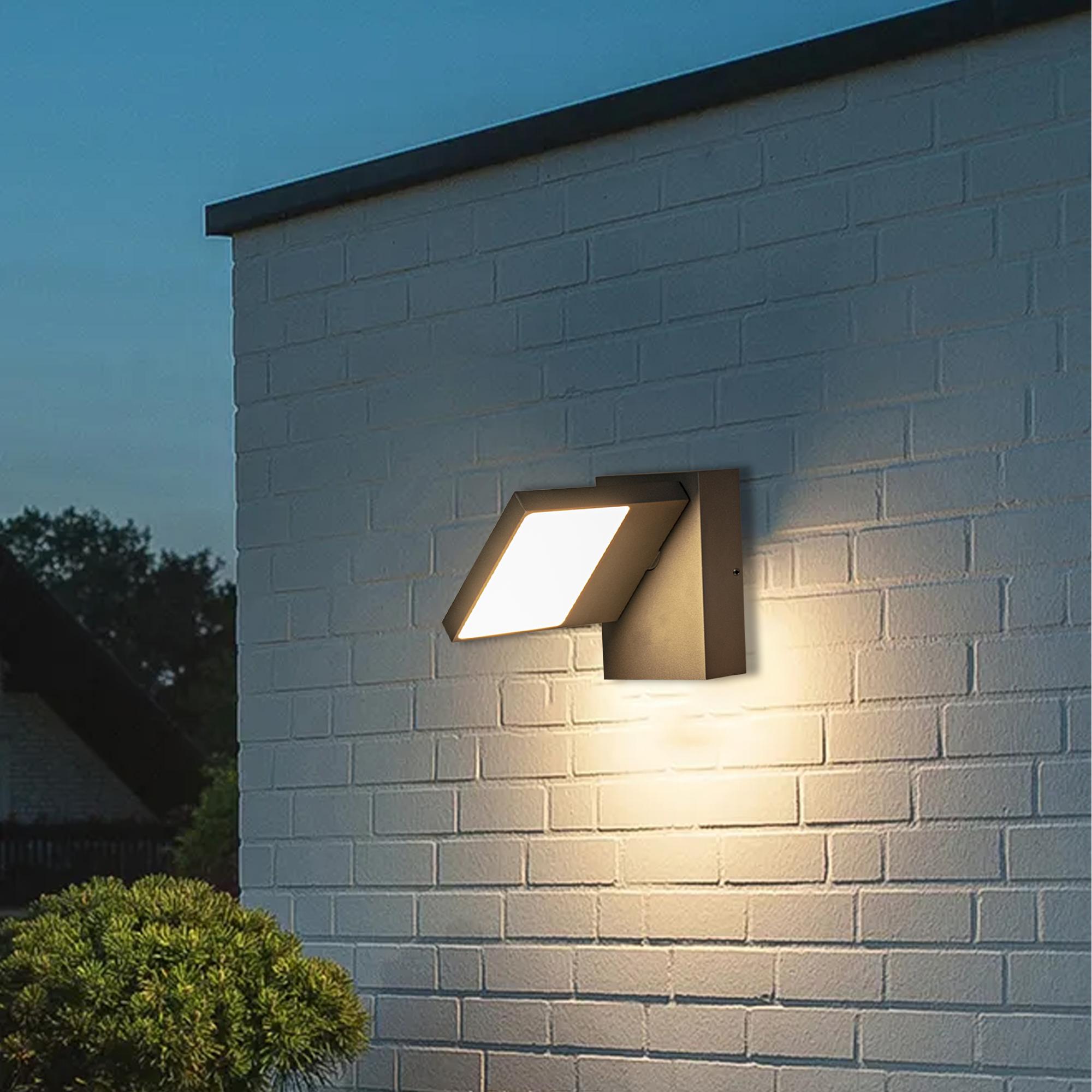 Outdoor Wall Light/ Path Light